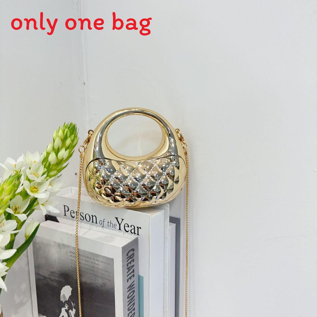 Acrylic Crescent Shape Mini Bag With Chain And Magnet Closure For Daily Use золотой
Acrylic Crescent Shape Mini Bag With Chain And Magnet Closure For Daily Use золотой