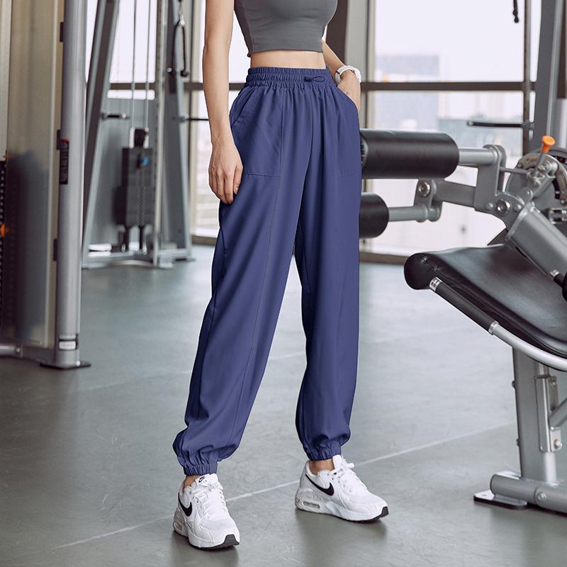 Women s High Waist Tapered Cargo Sweatpants with Cuffed Ankles - Casual Fitness Yoga Pants for Autumn XL синий
Women s High Waist Tapered Cargo Sweatpants with Cuffed Ankles - Casual Fitness Yoga Pants for Autumn XL синий