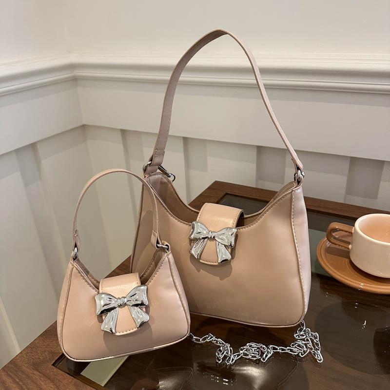 Modern Minimalist Chain Strap Handbag For Women In Trendy Colors Black Pink White And Khaki Perfect For Daily Use Small хакі
Modern Minimalist Chain Strap Handbag For Women In Trendy Colors Black Pink White And Khaki Perfect For Daily Use Small хакі