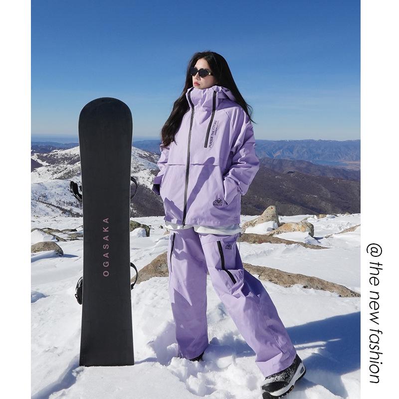 New Unisex Thickened Purple Ski Suit: Bright, Warm, Waterproof, Casual Outdoor Jacket for Mountaineering. 4XL
New Unisex Thickened Purple Ski Suit: Bright, Warm, Waterproof, Casual Outdoor Jacket for Mountaineering. 4XL