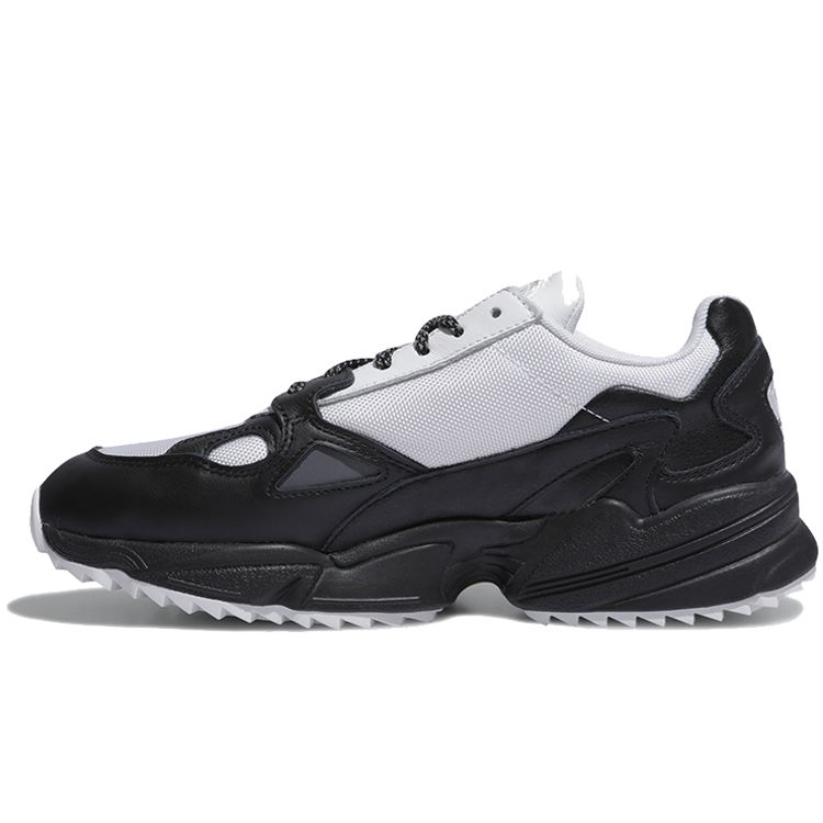 Adidas Falcon Trail Tuxedo Мужские кроссовки черные EF9023 
Adidas Falcon Trail Tuxedo Мужские кроссовки черные EF9023