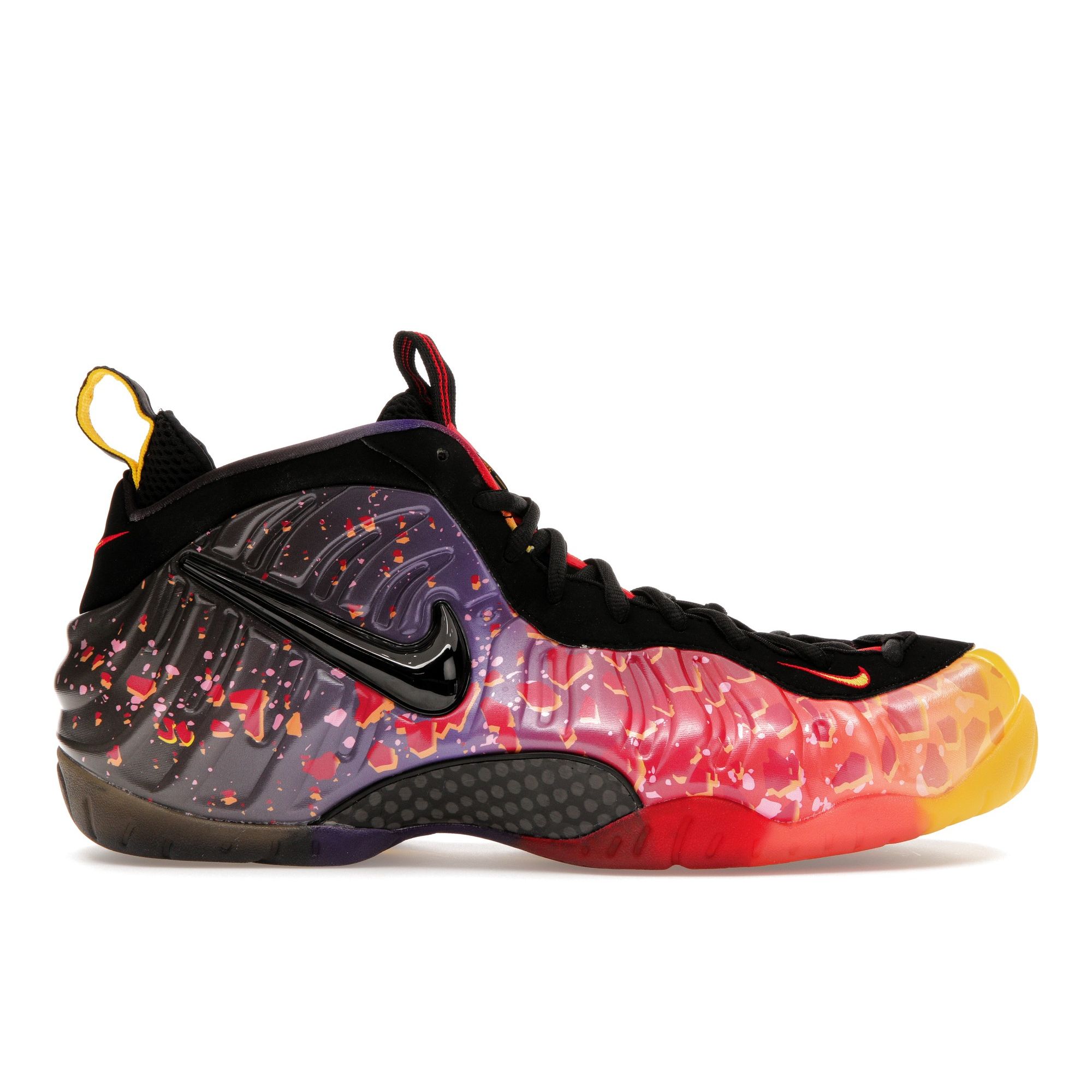 Мужские кроссовки Nike Air Foamposite Pro Prm Area 72 разноцветные огненно-черные 616750-600
Мужские кроссовки Nike Air Foamposite Pro Prm Area 72 разноцветные огненно-черные 616750-600