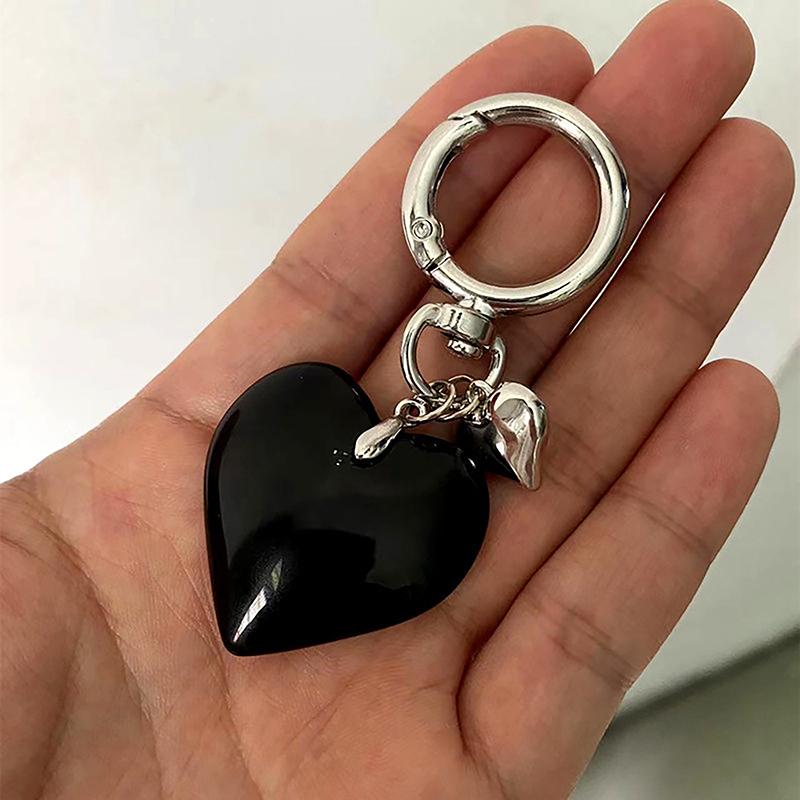 Heart Cases Pendant Heart Keychain Bowknot Keys Rings Alloy Material Keyring Keys Holder Perfect For Women Bags
Heart Cases Pendant Heart Keychain Bowknot Keys Rings Alloy Material Keyring Keys Holder Perfect For Women Bags