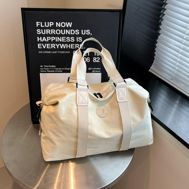 2025 summer new lightweight portable crossbody shoulder travel bag leisure sports go out practical large-capacity bag білий
2025 summer new lightweight portable crossbody shoulder travel bag leisure sports go out practical large-capacity bag білий