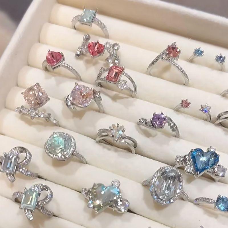 Zircon love open ring light luxury high sense index finger ring personality niche Internet celebrity ring fashion jewelry
Zircon love open ring light luxury high sense index finger ring personality niche Internet celebrity ring fashion jewelry