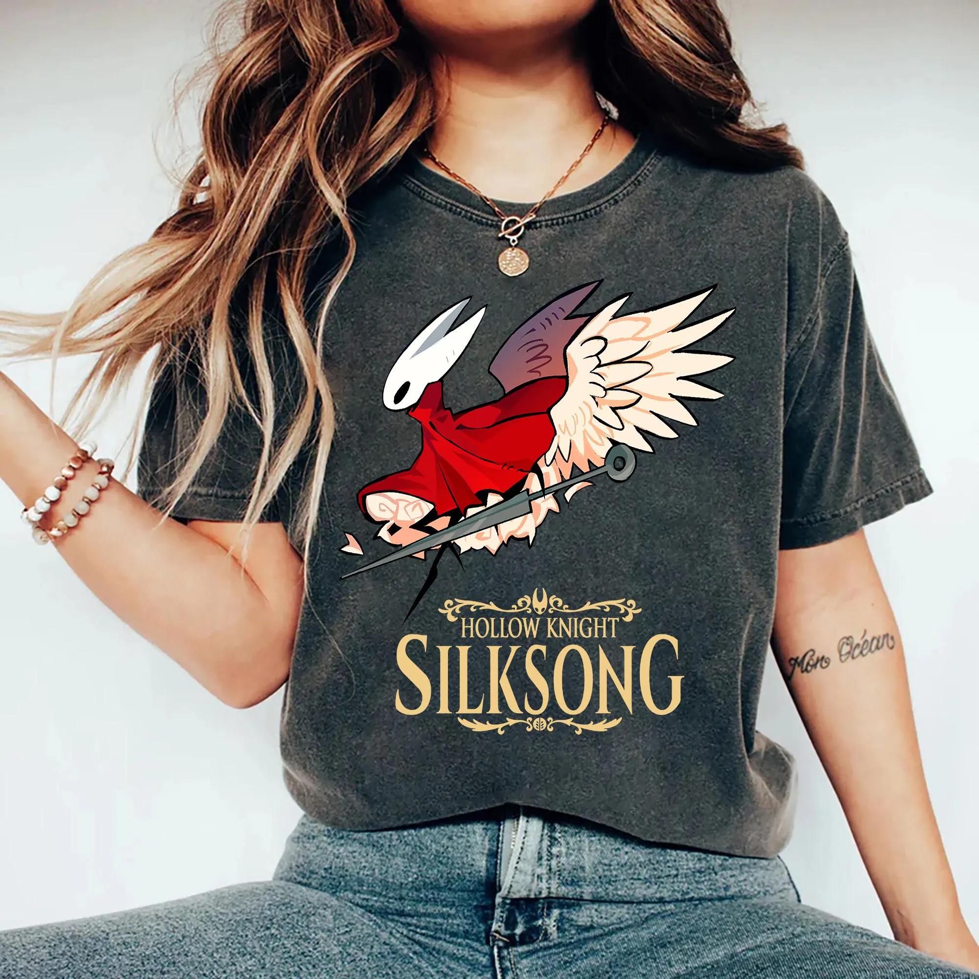 Plus Size Summer Womens Vintage Hornet Hollow Knight Silksong TShirt Cotton Breathable Stylish Versatile Street Style Oversized 4XL
Plus Size Summer Womens Vintage Hornet Hollow Knight Silksong TShirt Cotton Breathable Stylish Versatile Street Style Oversized 4XL