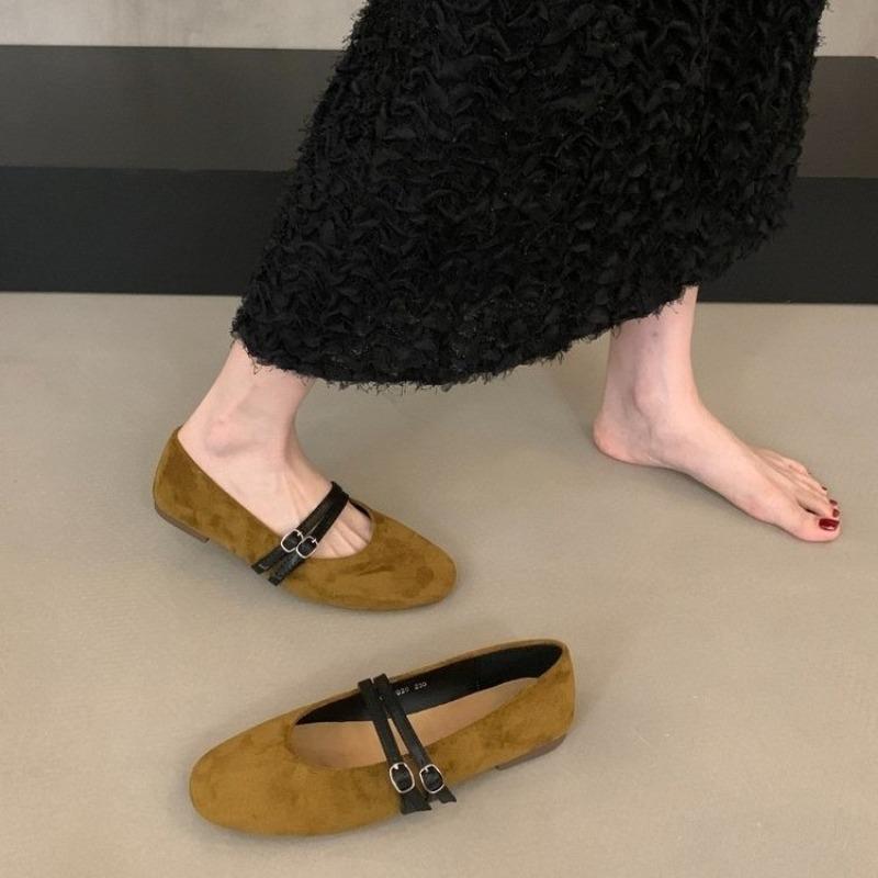 Flat Single Shoes Fashion Square Toe Shallow Suede Metal Slip Strap Anti-Slip Wear-Resistant Plus Size Shoes 40
Flat Single Shoes Fashion Square Toe Shallow Suede Metal Slip Strap Anti-Slip Wear-Resistant Plus Size Shoes 40