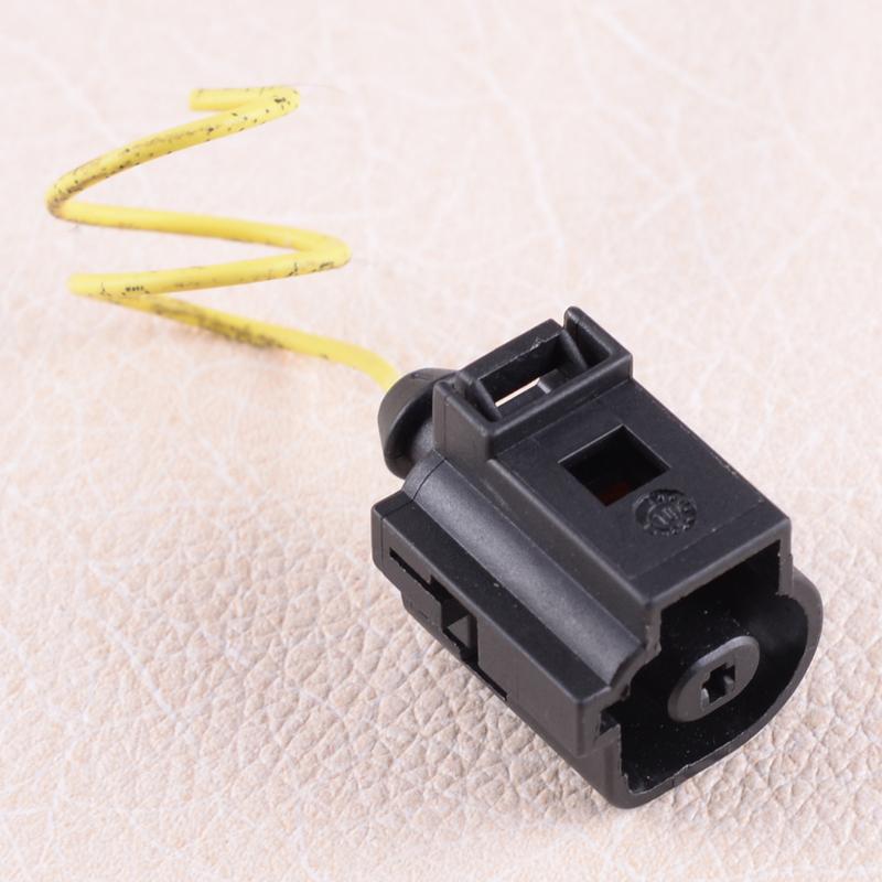 1-Pin Connector Oil Pressure Sensor Plug Socket Wiring Harness Adapter 1J0973081 Fit For VW Golf Jetta
1-Pin Connector Oil Pressure Sensor Plug Socket Wiring Harness Adapter 1J0973081 Fit For VW Golf Jetta