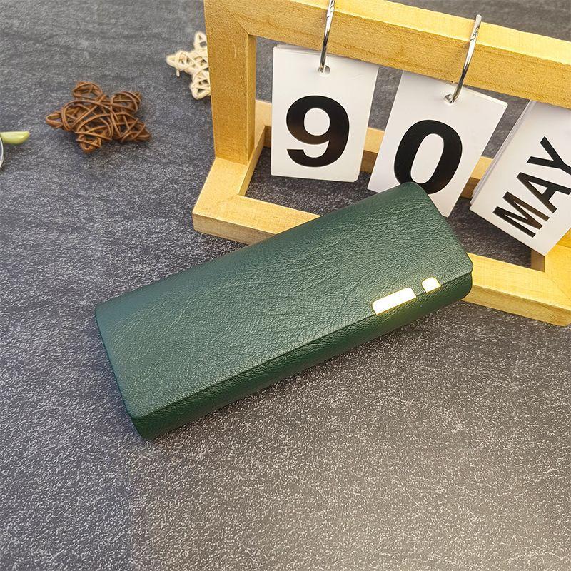 New Glasses Case Portable Anti-pressure Senior Sense Male And Female Students Simple Leather Large Capacity Glasses Storage Box зелёный
New Glasses Case Portable Anti-pressure Senior Sense Male And Female Students Simple Leather Large Capacity Glasses Storage Box зелёный