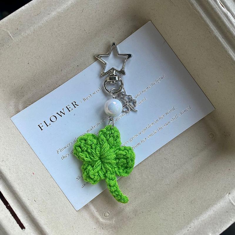1/2Pcs Four Leaf Clover Charm Keychains Beads Pendant Keyring Hanging Ornament Handbag Pendant Accessories Gift For Women Girls A1
1/2Pcs Four Leaf Clover Charm Keychains Beads Pendant Keyring Hanging Ornament Handbag Pendant Accessories Gift For Women Girls A1
