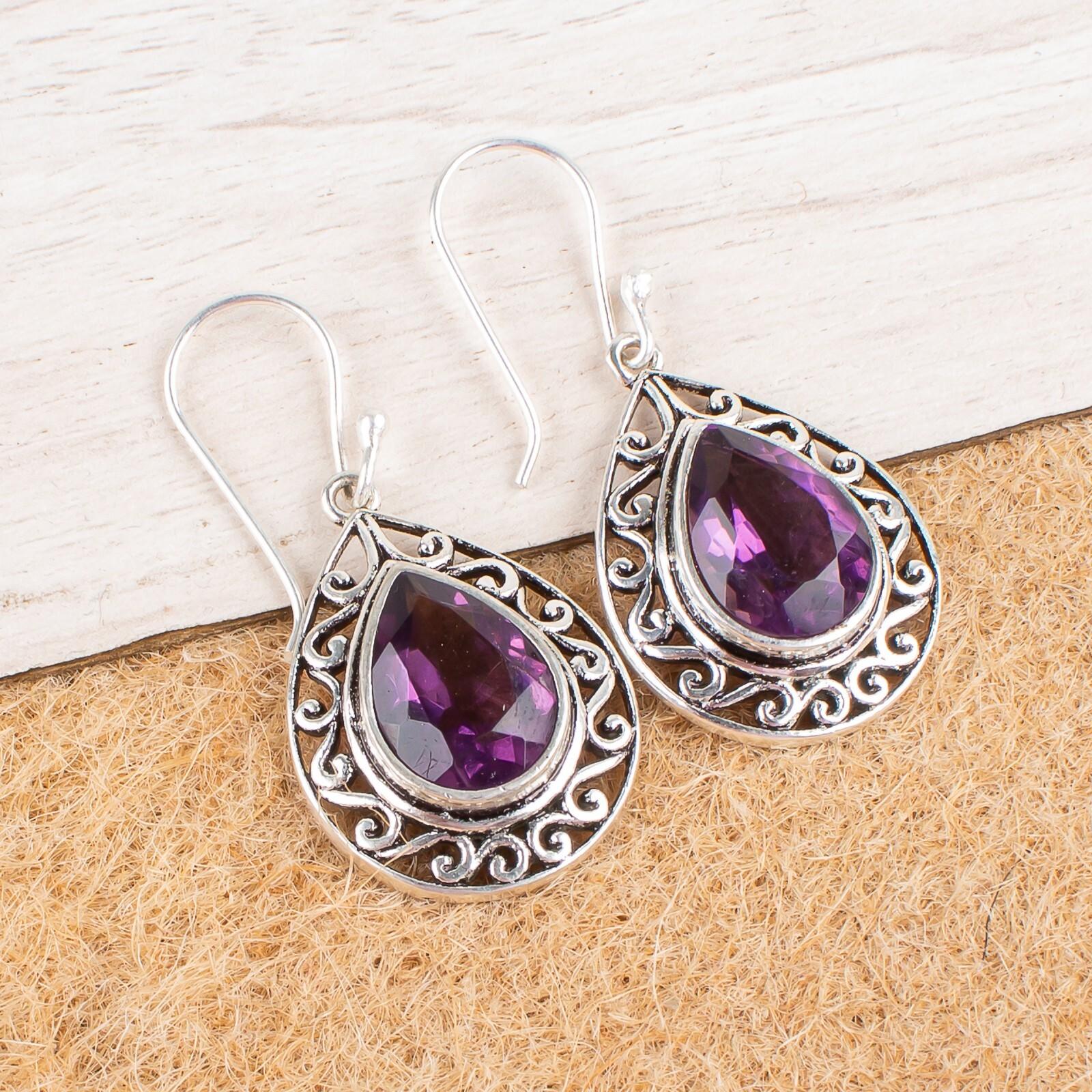Teardrop Amethyst Gemstone 925 Sterling Silver Jewelry Handmade Earrings 1.72 CE-4-2
Teardrop Amethyst Gemstone 925 Sterling Silver Jewelry Handmade Earrings 1.72 CE-4-2