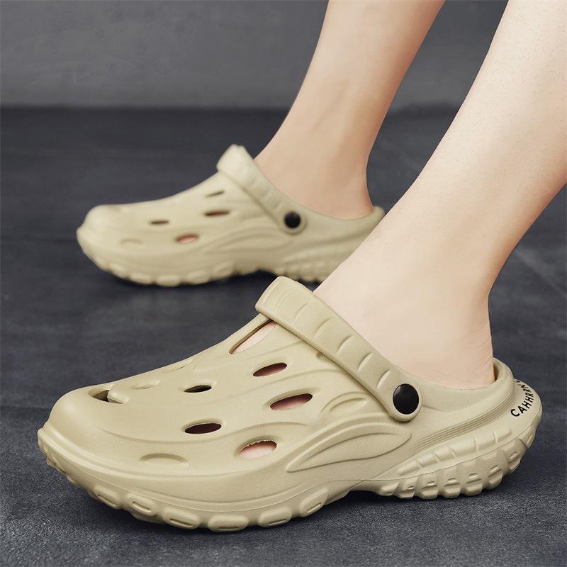 Summer Baotou sandals men s 2024 new hole shoes men s dual-purpose slippers student casual beach sandals men s 45
Summer Baotou sandals men s 2024 new hole shoes men s dual-purpose slippers student casual beach sandals men s 45
