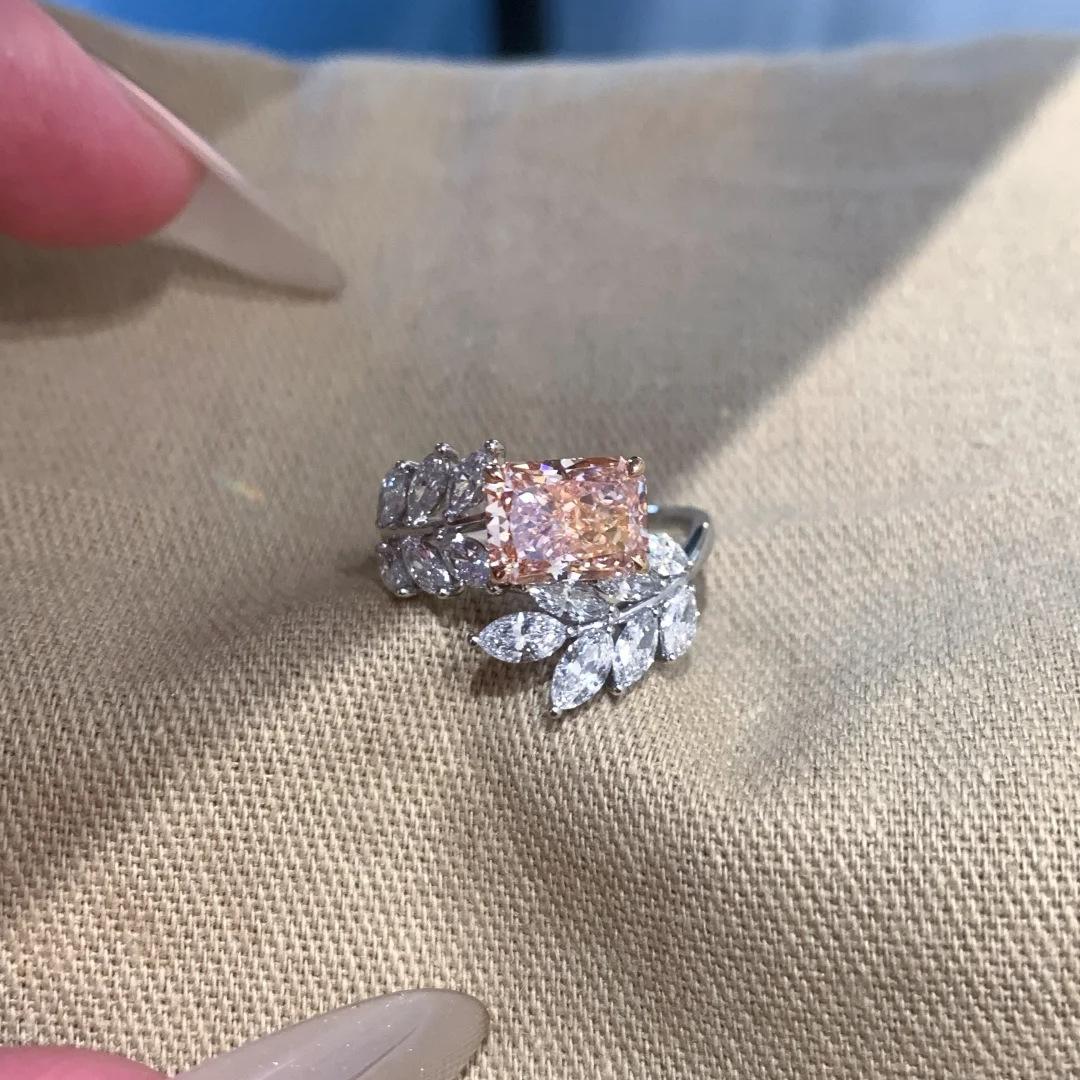2026 Thousand Gold Pink Diamond Ice Flower Cut Sugar Cube Wheat Ear Leaf Ring Light Luxury Water Drop Shape Two-color Gold Emperor Crown Women s Ring Resizable
2026 Thousand Gold Pink Diamond Ice Flower Cut Sugar Cube Wheat Ear Leaf Ring Light Luxury Water Drop Shape Two-color Gold Emperor Crown Women s Ring Resizable