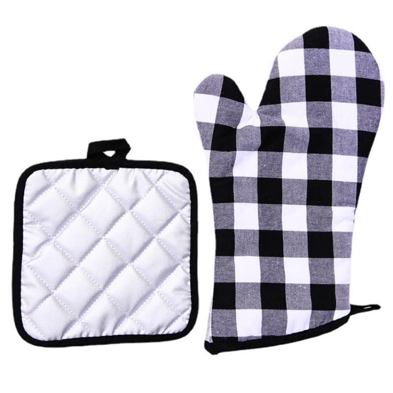 Oven Glove Mat Set Baking Gloves Plaid Microwave Oven Gloves Oven Gloves Anti-scalding Kitchen Tools Household Goods
Oven Glove Mat Set Baking Gloves Plaid Microwave Oven Gloves Oven Gloves Anti-scalding Kitchen Tools Household Goods