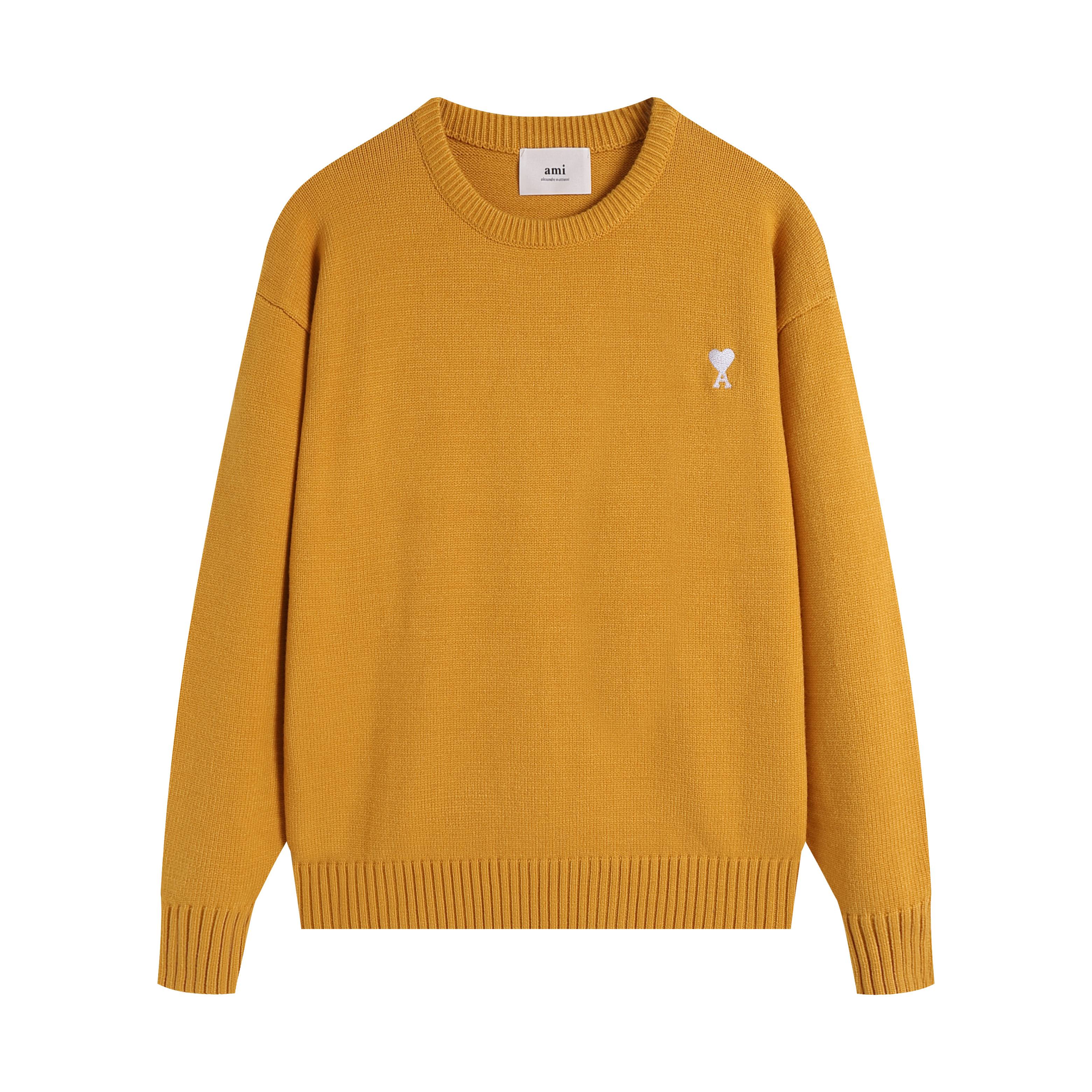 AMI 2025 Класичний парний вовняний светр з круглим вирізом, одного кольору, з плоским вишитим написом Love L
AMI 2025 Класичний парний вовняний светр з круглим вирізом, одного кольору, з плоским вишитим написом Love L