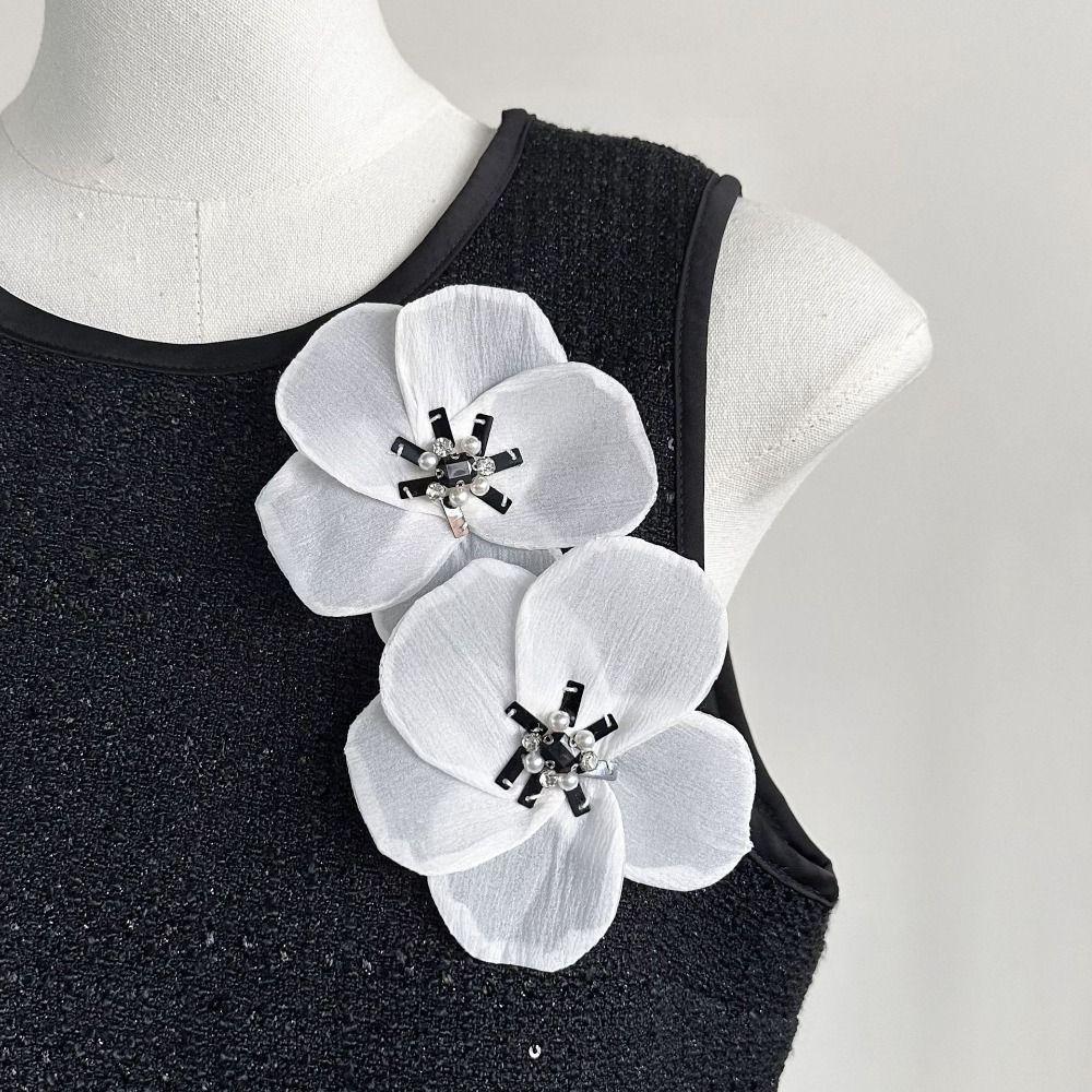 Pearl Flower Appliques Clothing Brooch Clothing Applique Clothing Patches Clothes Decoration білий
Pearl Flower Appliques Clothing Brooch Clothing Applique Clothing Patches Clothes Decoration білий
