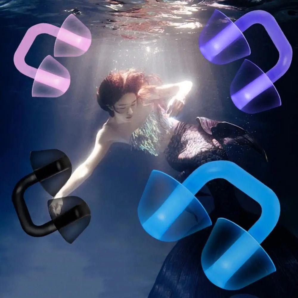 1 Pair Non-slip Swimming Nose Plugs Reusable Swim Nose Clip Silicone Nose Protector Diving blue-lady
1 Pair Non-slip Swimming Nose Plugs Reusable Swim Nose Clip Silicone Nose Protector Diving blue-lady