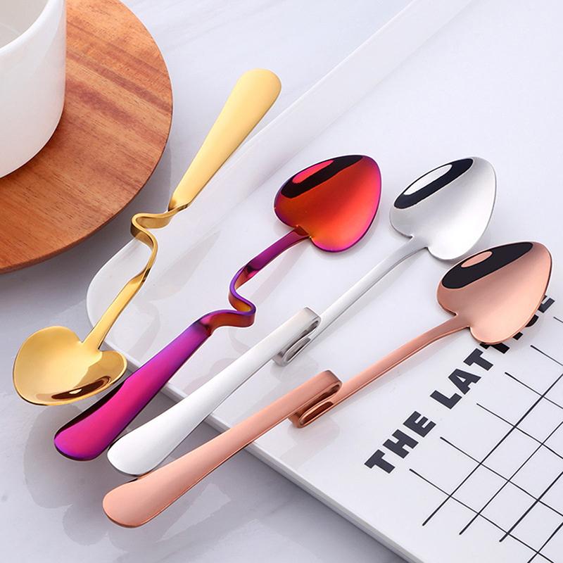 Stainless Steel Heart Spoon Hanging Cup Spoon Multi-Use Ice Cream Spoon Ergonomic Heart Shaped Stirring Spoon For Restaurant Bar Z-shaped срібний
Stainless Steel Heart Spoon Hanging Cup Spoon Multi-Use Ice Cream Spoon Ergonomic Heart Shaped Stirring Spoon For Restaurant Bar Z-shaped срібний