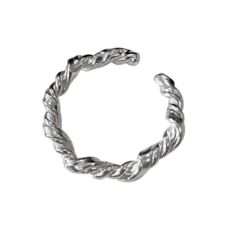 European Style Simple Twist Winding 925 Sterling Silver Jewelry Fashion Ins Trend Popular Exquisite Opening Rings TYB447 серебряный
European Style Simple Twist Winding 925 Sterling Silver Jewelry Fashion Ins Trend Popular Exquisite Opening Rings TYB447 серебряный