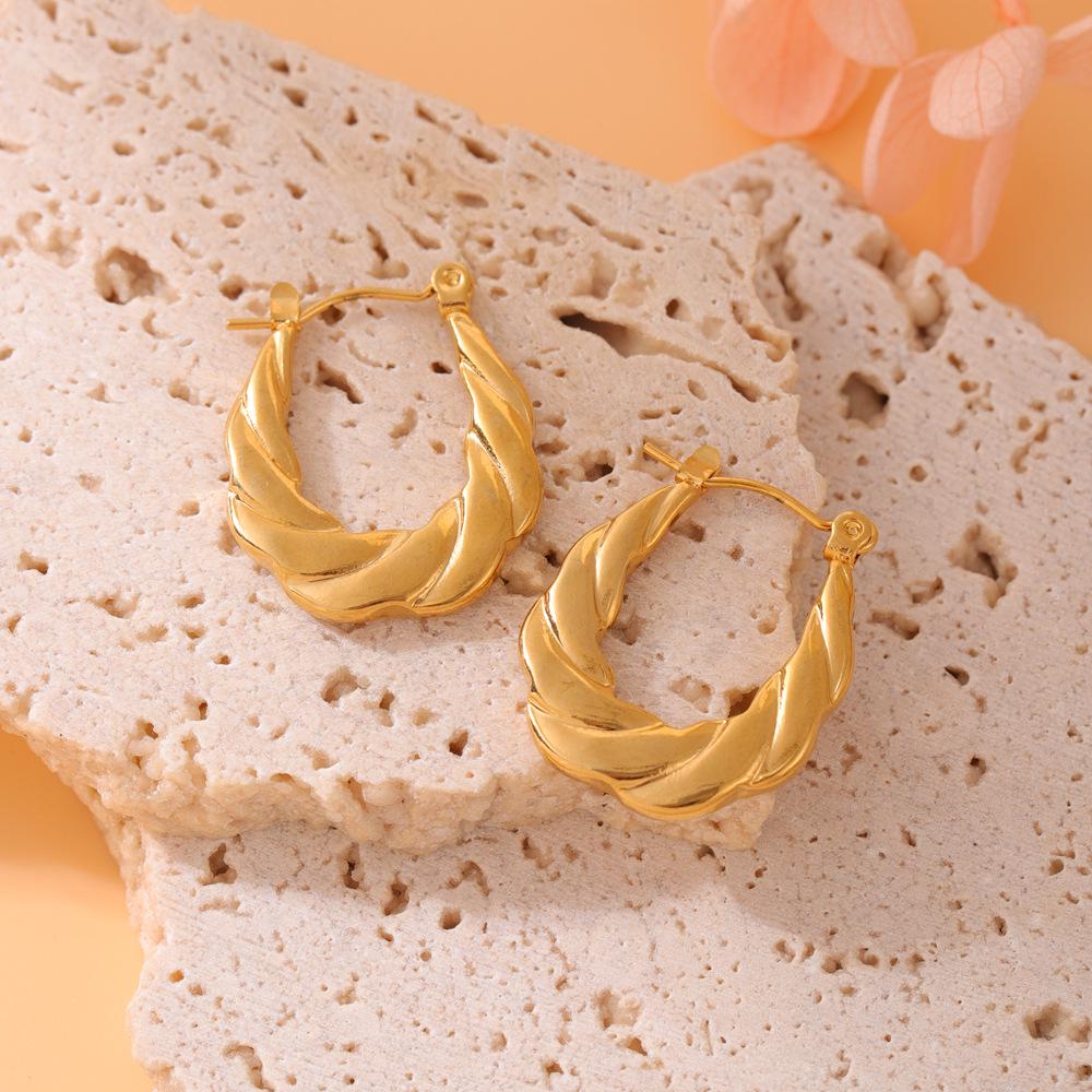 Retro Women s Oil Drop Earrings - Premium European & American Stainless Steel Jewelry золотой
Retro Women s Oil Drop Earrings - Premium European & American Stainless Steel Jewelry золотой