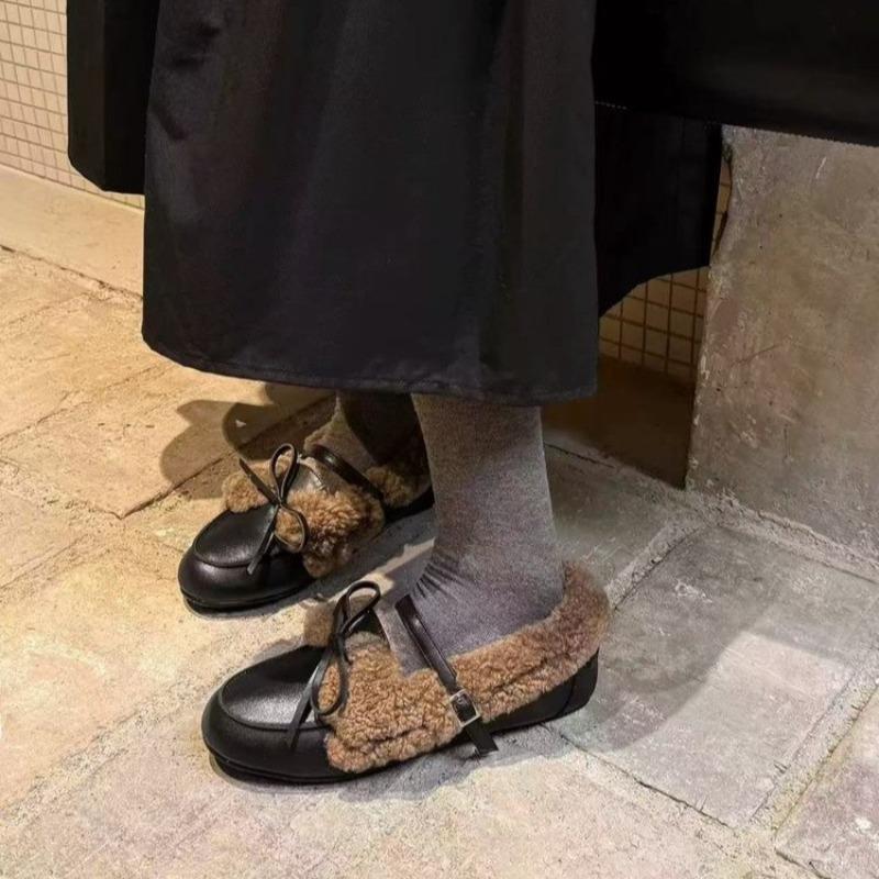 Maillard Round Toe Platform Loafers 2026 Winter New Commuter Slip-on Bow Single 40 чорний
Maillard Round Toe Platform Loafers 2026 Winter New Commuter Slip-on Bow Single 40 чорний