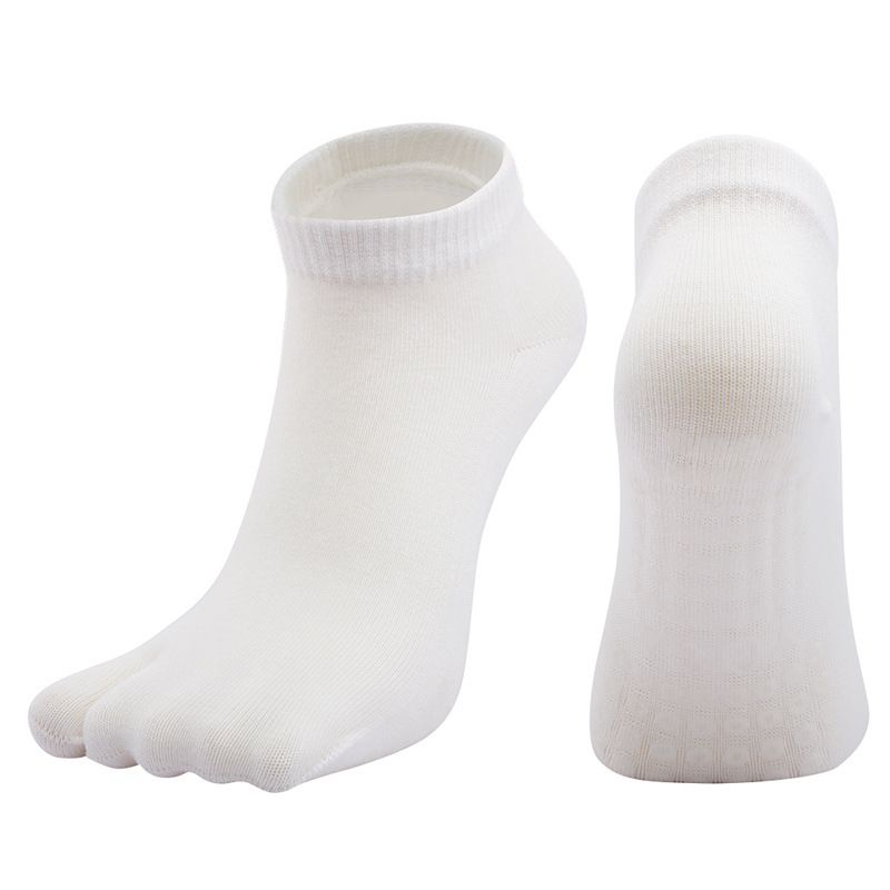 Yoga Socks Women s 2 Toe Japanese Style Clogs Flip Flops Finger Dispensing Bathhouse Club Non Slip Yoga Two Finger Socks 2316D White
Yoga Socks Women s 2 Toe Japanese Style Clogs Flip Flops Finger Dispensing Bathhouse Club Non Slip Yoga Two Finger Socks 2316D White
