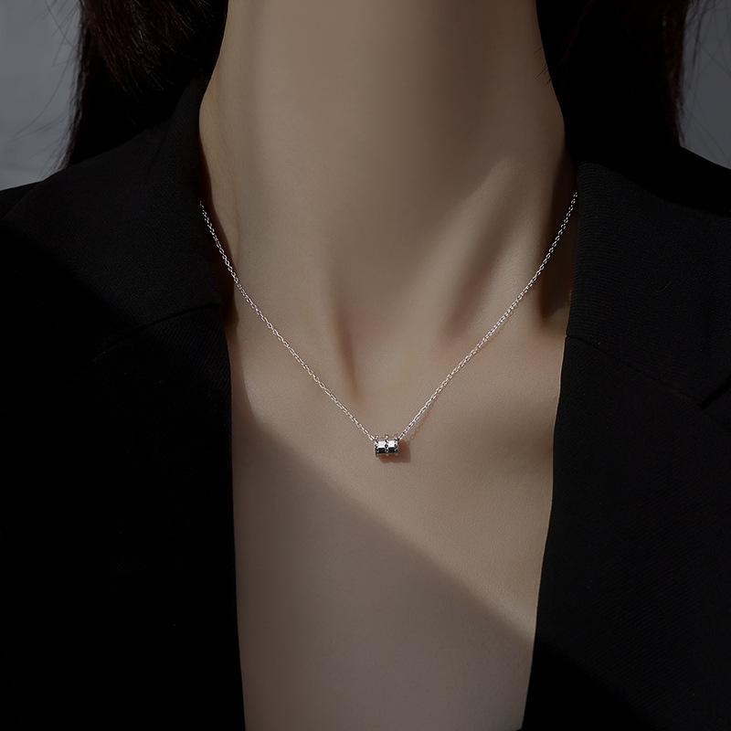 Класичне універсальне намисто Anenjery з геометричною тонкою талією для жінок, літо, вишуканий ланцюжок для ключиць, ювелірні вироби, подарунок срібний
Класичне універсальне намисто Anenjery з геометричною тонкою талією для жінок, літо, вишуканий ланцюжок для ключиць, ювелірні вироби, подарунок срібний