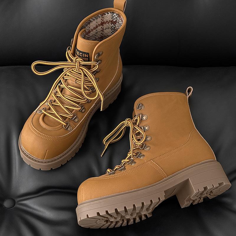 Autumn and winter new retro platform Martin boots medium boots outdoor casual hiking shoes 39 коричневый
Autumn and winter new retro platform Martin boots medium boots outdoor casual hiking shoes 39 коричневый