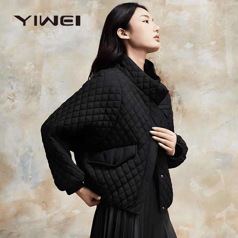 Женский короткий пуховик YIWEI со стойкой M
Женский короткий пуховик YIWEI со стойкой M