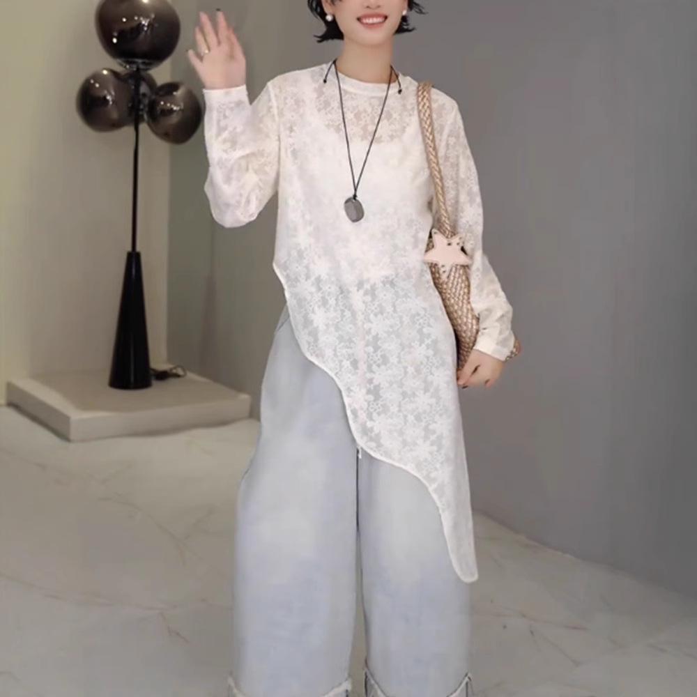 Korean Retro Jacquard Lace Blouse - Irregular Hem, Round Neck, Long Sleeve Undershirt Top for Women Large
Korean Retro Jacquard Lace Blouse - Irregular Hem, Round Neck, Long Sleeve Undershirt Top for Women Large