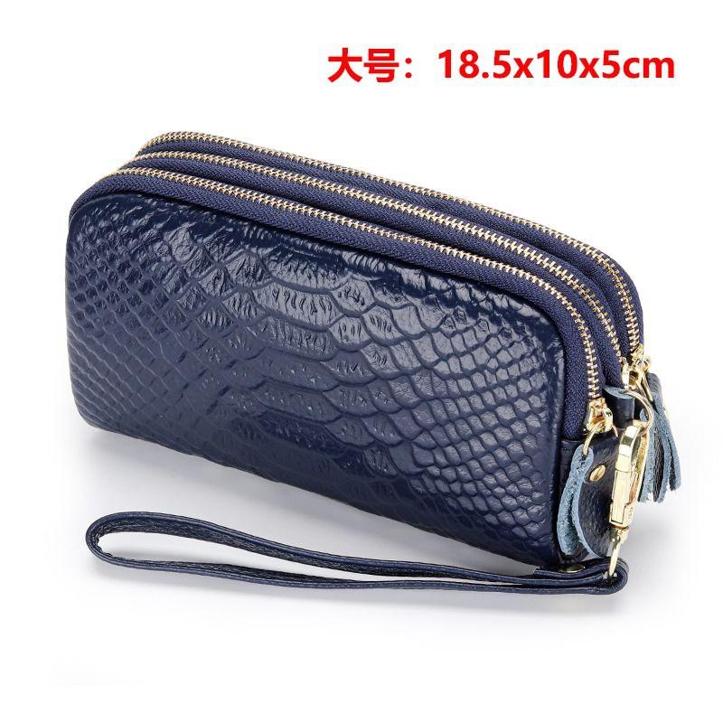 Handbag Women s Leather Three-Layer Zipper Handbag 2025 New Embossed Crocodile Pattern Hand Screw Bag Cowhide Mobile Phone
Handbag Women s Leather Three-Layer Zipper Handbag 2025 New Embossed Crocodile Pattern Hand Screw Bag Cowhide Mobile Phone