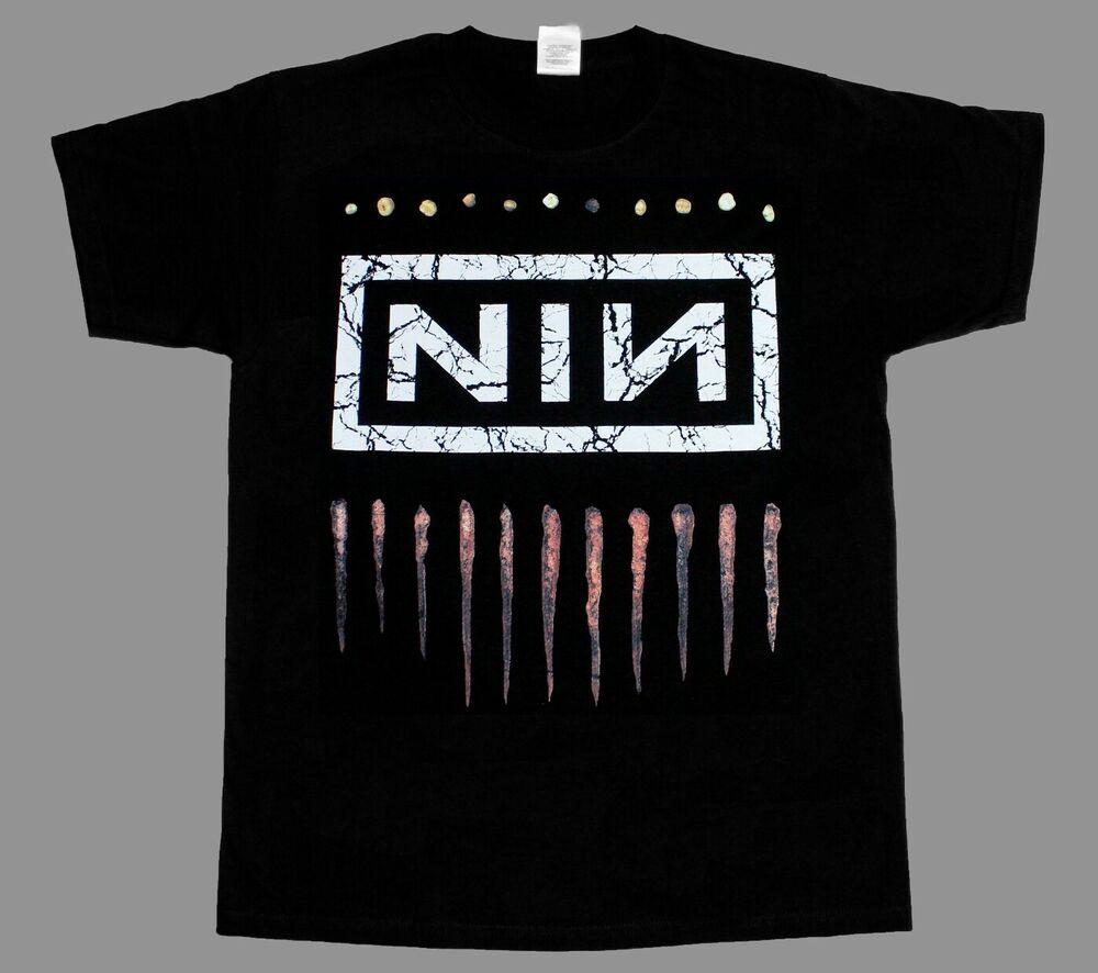Черная футболка унисекс с короткими рукавами и длинными рукавами Nine Inch Nails Nin Logo S
Черная футболка унисекс с короткими рукавами и длинными рукавами Nine Inch Nails Nin Logo S