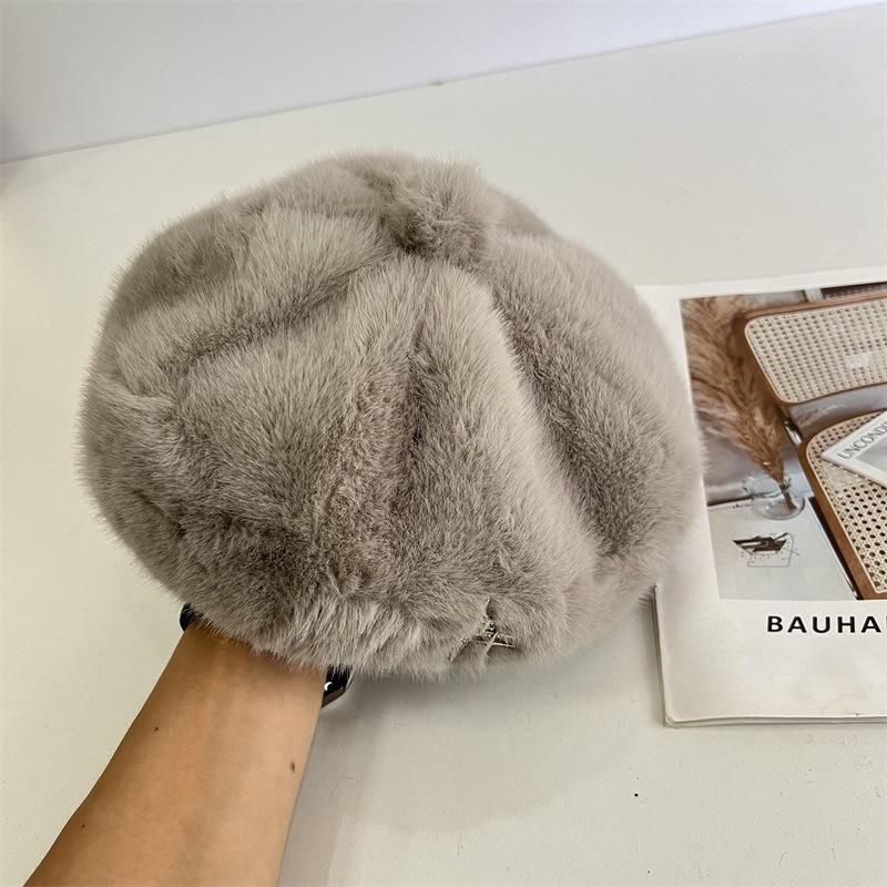 New plush beret women s autumn and winter daily versatile octagonal hat sweet and cute retro painter hat tide M(56-58cm) темно-коричневого кольору
New plush beret women s autumn and winter daily versatile octagonal hat sweet and cute retro painter hat tide M(56-58cm) темно-коричневого кольору