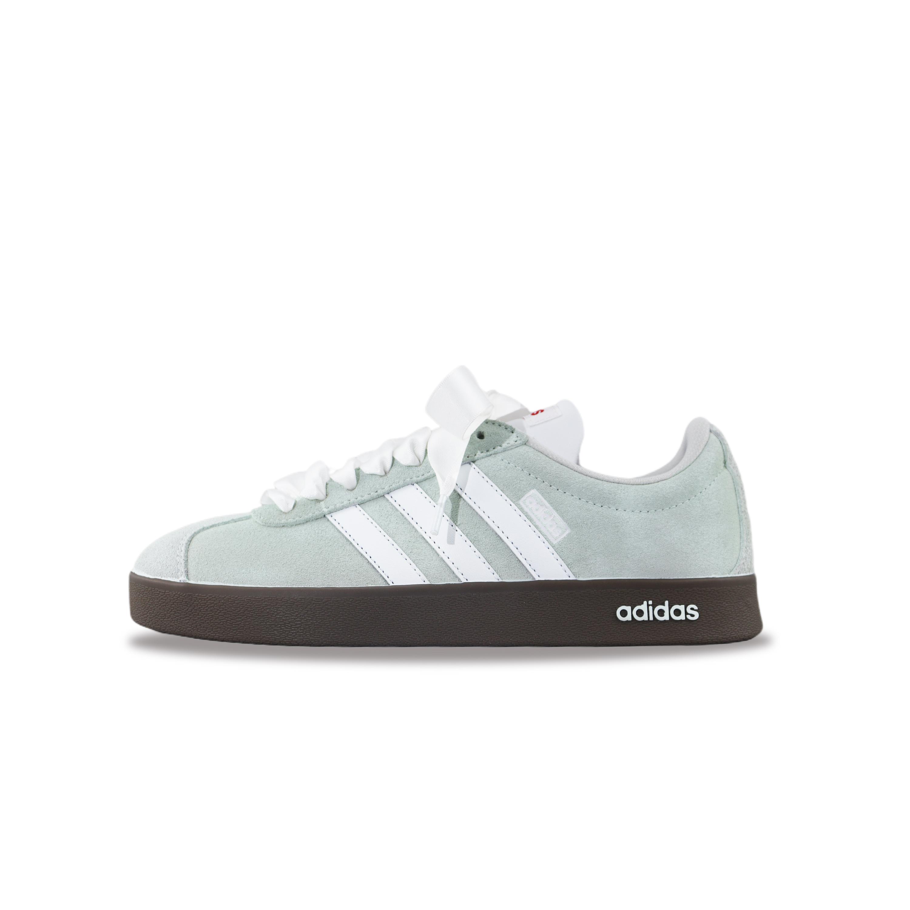 Adidas VL COURT 2.0 Slip Resistant Abrasion Resistant Low top Skateboard Shoes Unisex Light Cyan HQ1802(Team129-) 39⅓
Adidas VL COURT 2.0 Slip Resistant Abrasion Resistant Low top Skateboard Shoes Unisex Light Cyan HQ1802(Team129-) 39⅓