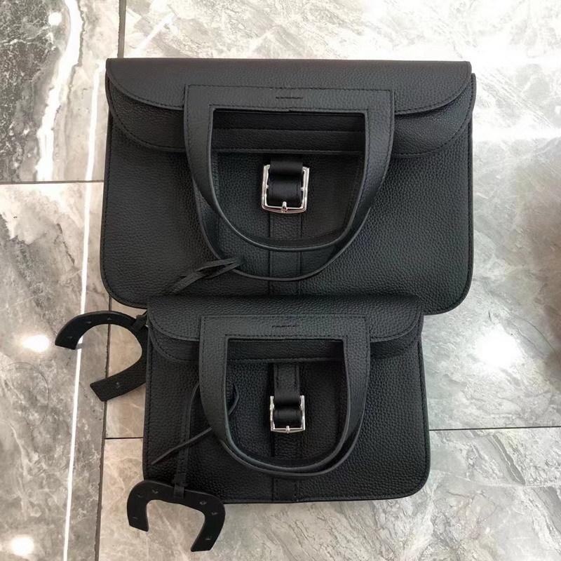 2026 New 21.28cm Mini Horseshoe Head Cover Leather Gold Buckle Silver Handheld Crossbody Women s Bag Small 21cm
2026 New 21.28cm Mini Horseshoe Head Cover Leather Gold Buckle Silver Handheld Crossbody Women s Bag Small 21cm