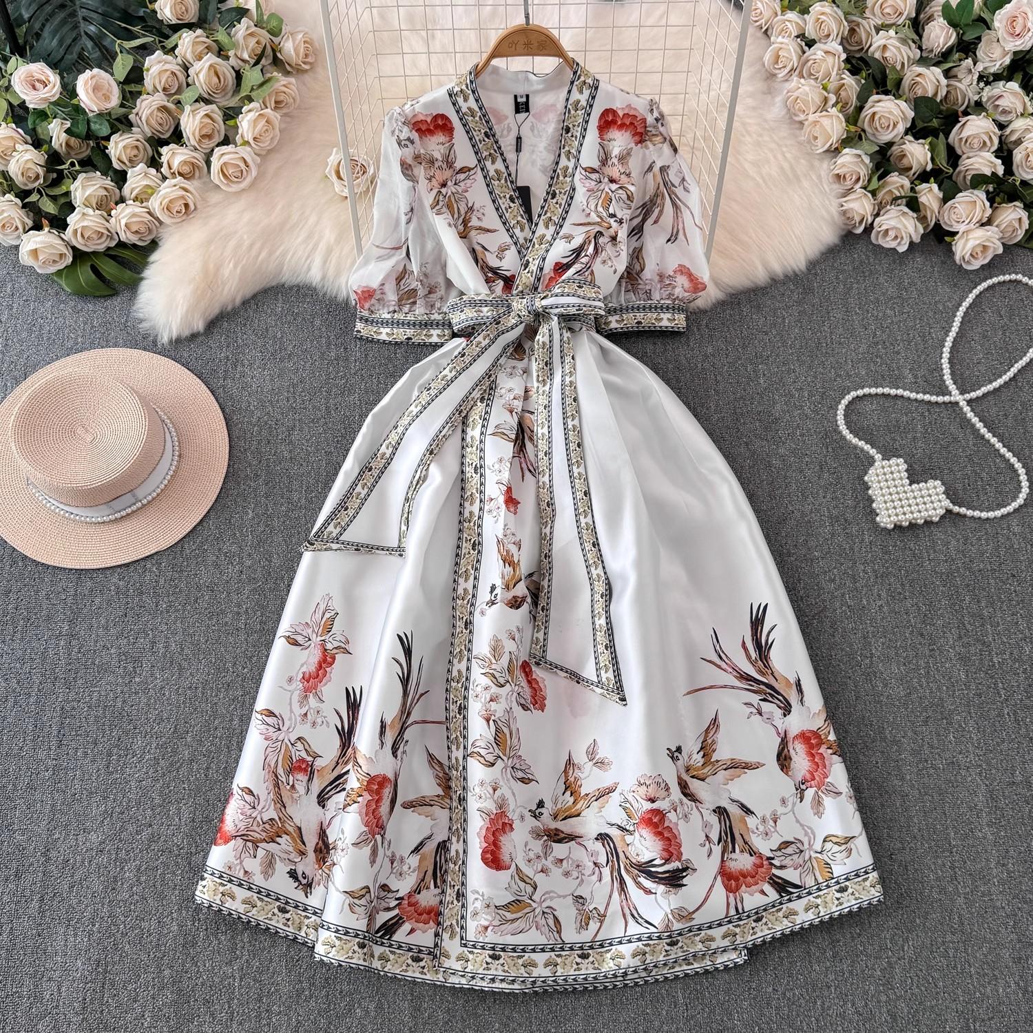 Летнее богемное длинное платье с цветочным принтом, женское платье с v-образным вырезом и пышными рукавами, винтажное бандажное платье с принтом на шнуровке, женская одежда 1651 XXL белый
Летнее богемное длинное платье с цветочным принтом, женское платье с v-образным вырезом и пышными рукавами, винтажное бандажное платье с принтом на шнуровке, женская одежда 1651 XXL белый