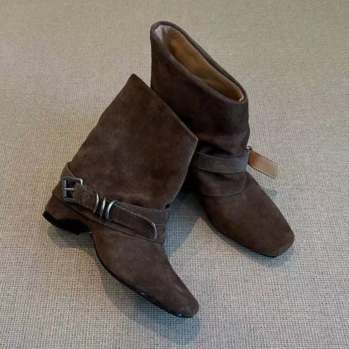 Square head 2025 autumn and winter new inner height increase leather short cowboy boots women s high heel short boots 40
Square head 2025 autumn and winter new inner height increase leather short cowboy boots women s high heel short boots 40