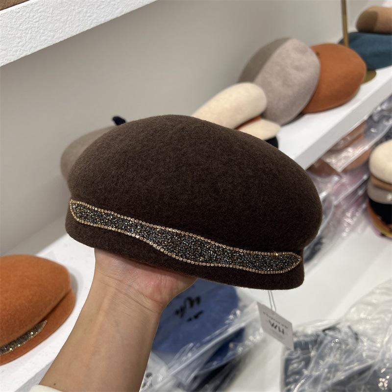 Шерстяной берет женский осенне-зимний с ромбовидной ленточной отделкой, с широкими полями, литературный, толстый, теплый, шляпа художника M(56-58cm) кофейный
Шерстяной берет женский осенне-зимний с ромбовидной ленточной отделкой, с широкими полями, литературный, толстый, теплый, шляпа художника M(56-58cm) кофейный