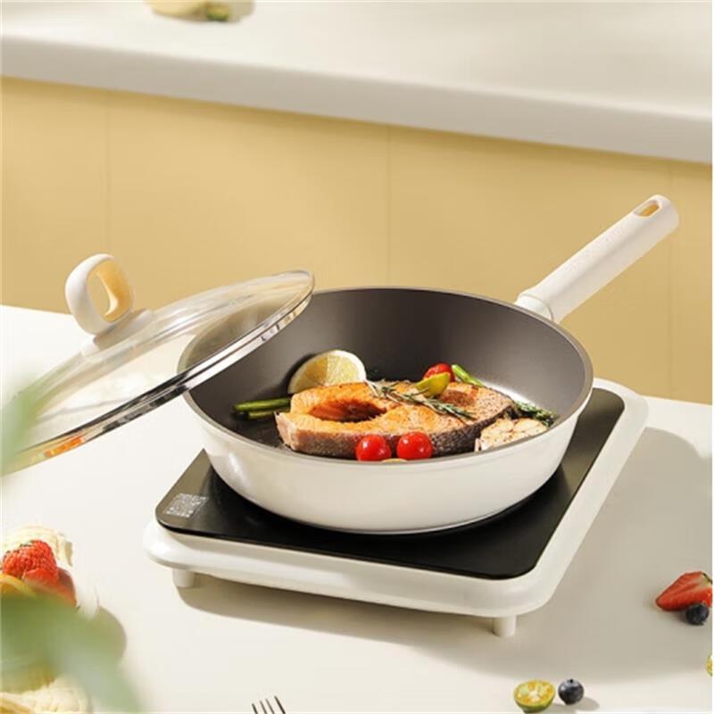 Chudahuang Titanium Non-Stick Frying Pan Set (24CM)
Chudahuang Titanium Non-Stick Frying Pan Set (24CM)