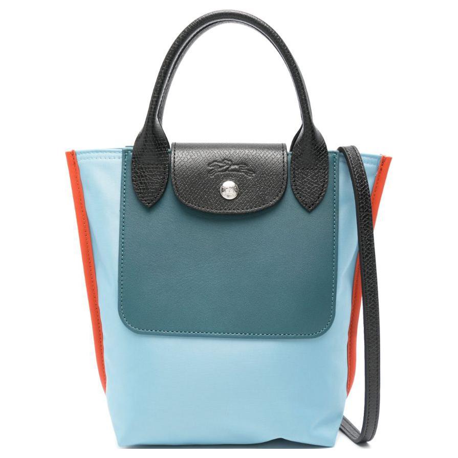 Longchamp Le Pliage Re-Play 3.0 Embossed Logo Snap Closure Nylon Tote Bag Mini Women Tote Blue Orange 10263093427 Basic Set (Bag)
Longchamp Le Pliage Re-Play 3.0 Embossed Logo Snap Closure Nylon Tote Bag Mini Women Tote Blue Orange 10263093427 Basic Set (Bag)
