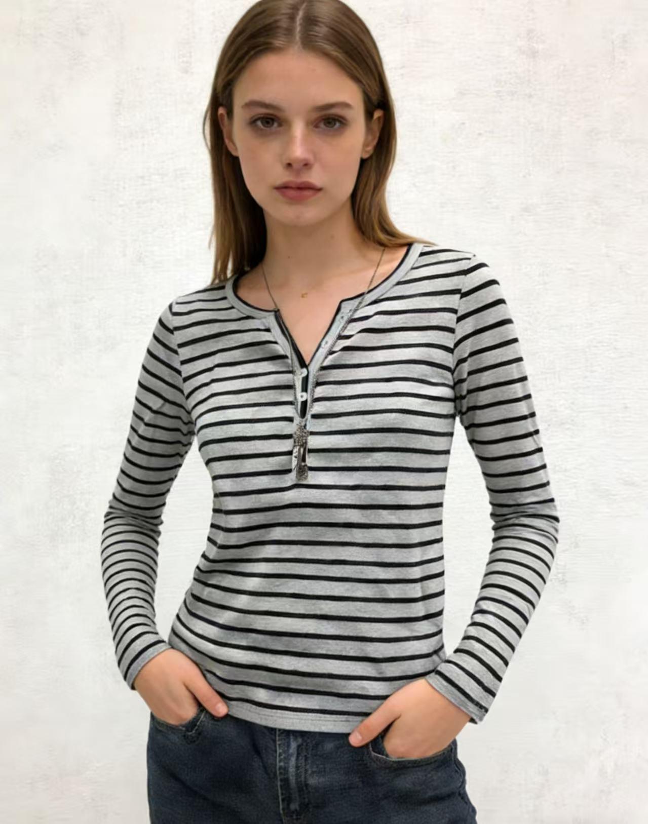 European & American Striped V-neck Long-sleeve T-shirt for Women – Autumn/Winter Casual Slimming Korean Style XXL серый
European & American Striped V-neck Long-sleeve T-shirt for Women – Autumn/Winter Casual Slimming Korean Style XXL серый