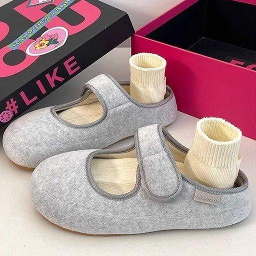 Soft and cute flat-soled single shoes for women to wear in 2024 winter new Velcro one-pedal casual soft-soled bag head half-drag cotton shoes 40
Soft and cute flat-soled single shoes for women to wear in 2024 winter new Velcro one-pedal casual soft-soled bag head half-drag cotton shoes 40