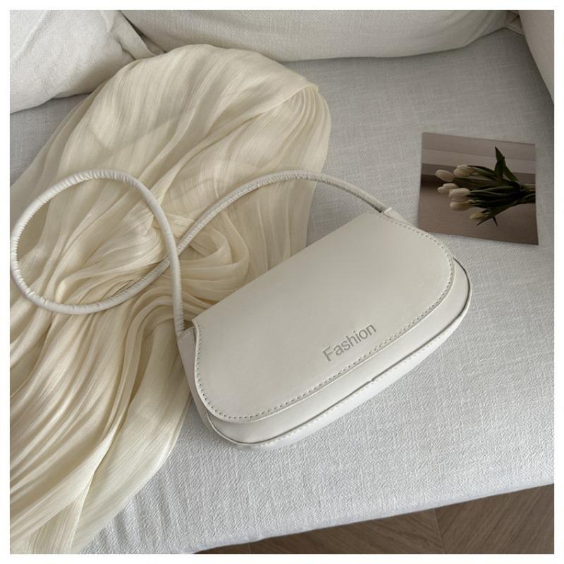 Casual underarm bag women s spring new simple shoulder bag niche texture crossbody small square bag белый
Casual underarm bag women s spring new simple shoulder bag niche texture crossbody small square bag белый