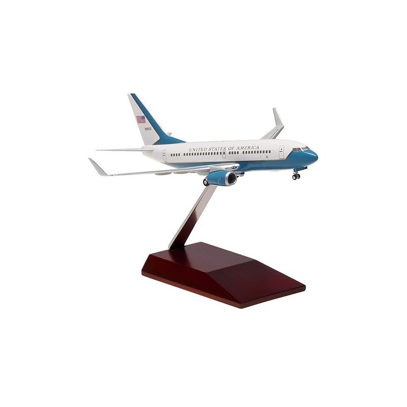 hogan wings (Hogan Wings) 1/200 boeing 737-700 (C-40C) usa air force high-ranking official transport aircraft
hogan wings (Hogan Wings) 1/200 boeing 737-700 (C-40C) usa air force high-ranking official transport aircraft