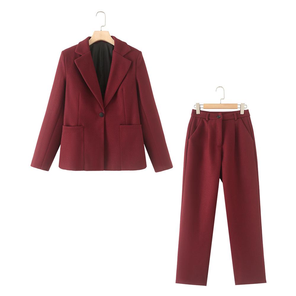 2024 Autumn/Winter Women s Wool Suit: Wide-Leg Pants & Small Blazer Set Large бордовый
2024 Autumn/Winter Women s Wool Suit: Wide-Leg Pants & Small Blazer Set Large бордовый