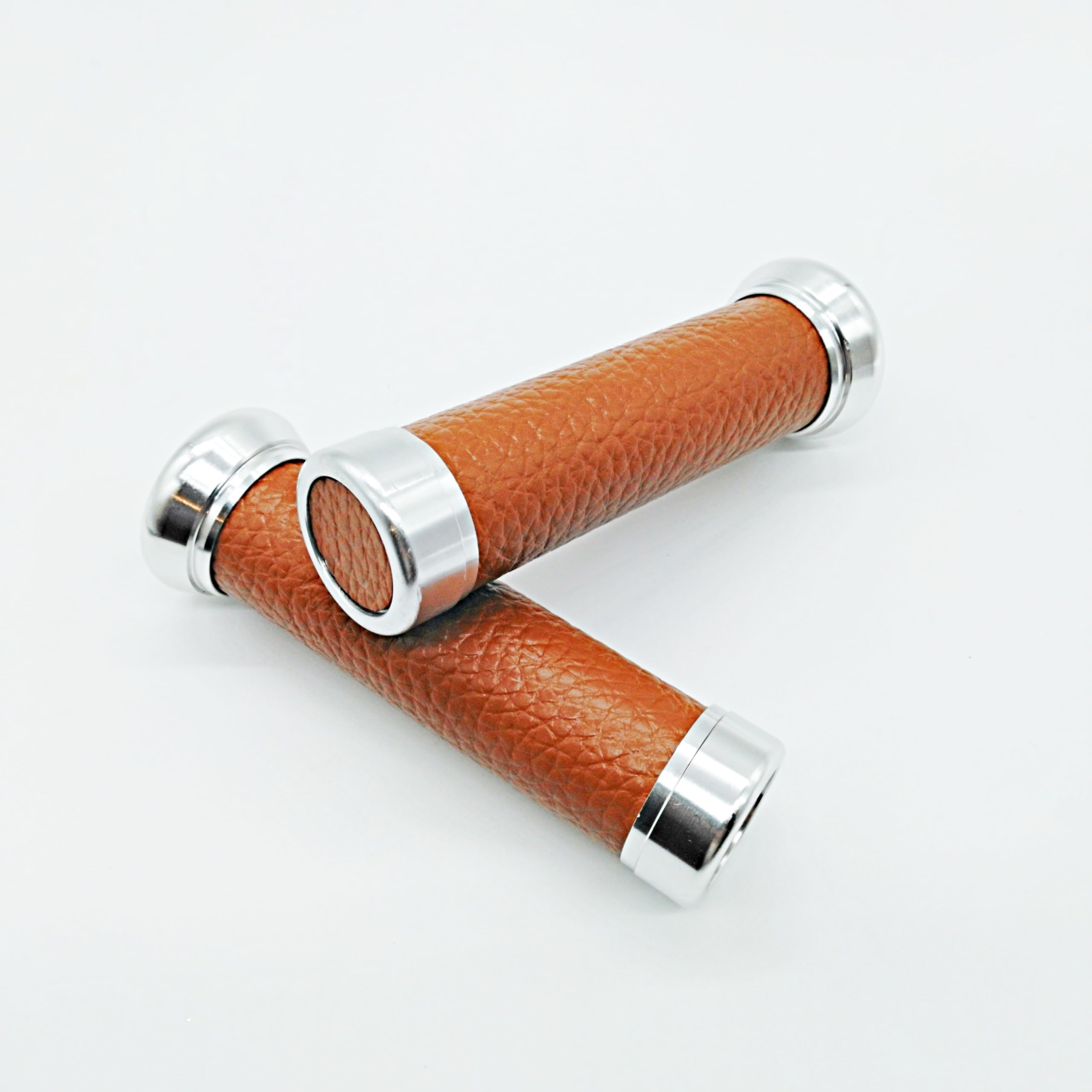 Ручка COZENTA Handle Grip 22.2 мм кожа алюминий велосипед Custom Bar End коричневый
Ручка COZENTA Handle Grip 22.2 мм кожа алюминий велосипед Custom Bar End коричневый