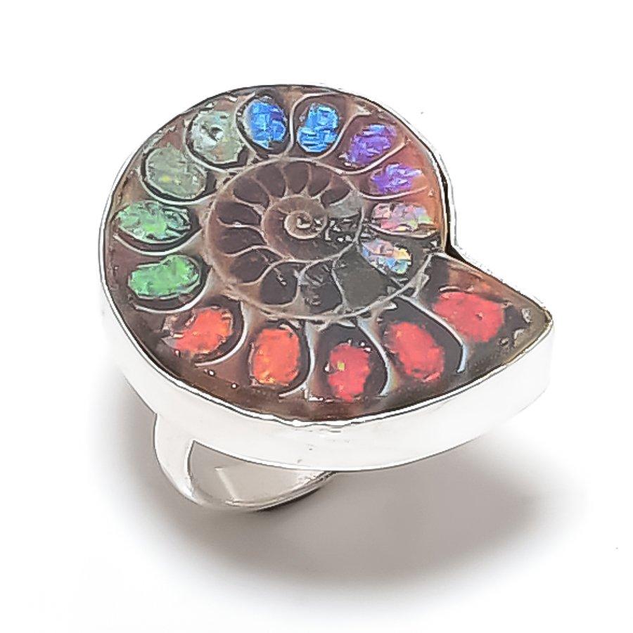 Натуральный ископаемый аммонит драгоценный камень 925 стерлинговое серебро ювелирное кольцо размер 7 m1y91
Натуральный ископаемый аммонит драгоценный камень 925 стерлинговое серебро ювелирное кольцо размер 7 m1y91