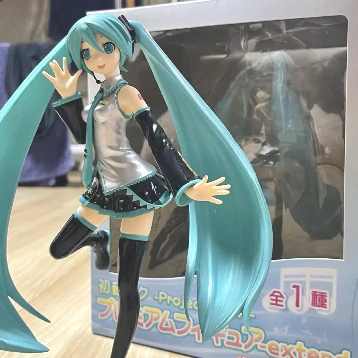 Project Diva Pdiva Хацунэ Мику Классическая фигурка Девушка-пчела
Project Diva Pdiva Хацунэ Мику Классическая фигурка Девушка-пчела