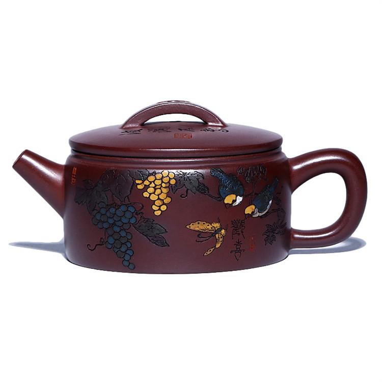170ml Antique Yixing Purple Clay Teapots Handmade Large Caliber Pot Raw Ore Dragon s Blood Sand Mud Kettle Zisha Tea Set Craft
170ml Antique Yixing Purple Clay Teapots Handmade Large Caliber Pot Raw Ore Dragon s Blood Sand Mud Kettle Zisha Tea Set Craft