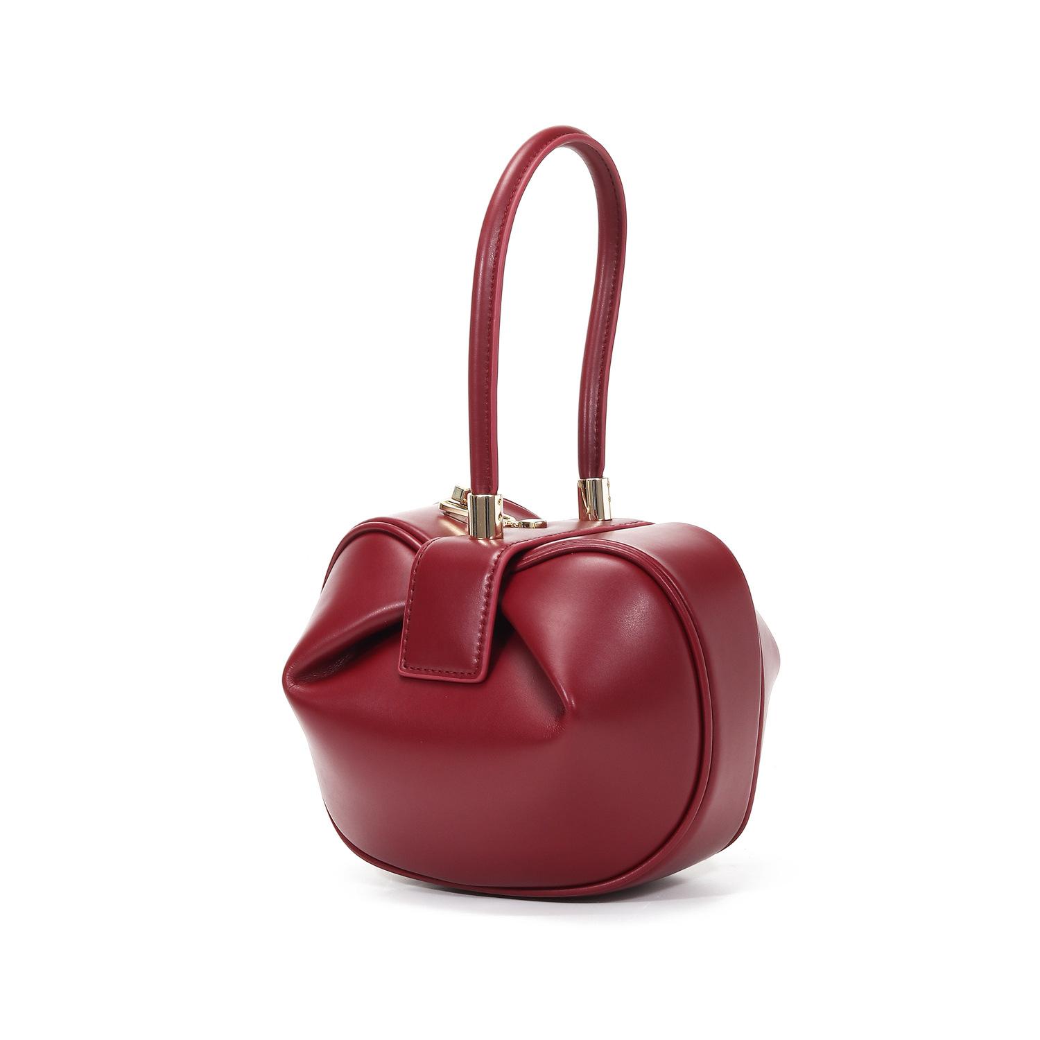 Women s New Single Shoulder Bag Korean Style Genuine Leather Fashion Dumpling Cloud Dumpling Women s Bag Crossbody Bag Wine Red Small Size
Women s New Single Shoulder Bag Korean Style Genuine Leather Fashion Dumpling Cloud Dumpling Women s Bag Crossbody Bag Wine Red Small Size